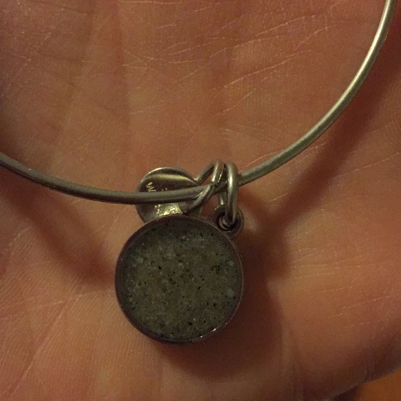 Dune bracelet, beaches of cape cod - Picture 2 of 2